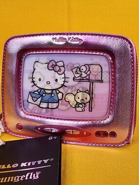 Loungefly Sanrio Hello Kitty Vintage TV Lenticular Pink Zip Around Wallet NEW
